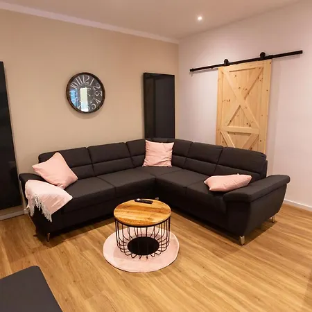 Urlaubsoase Moselglueck * Kröv